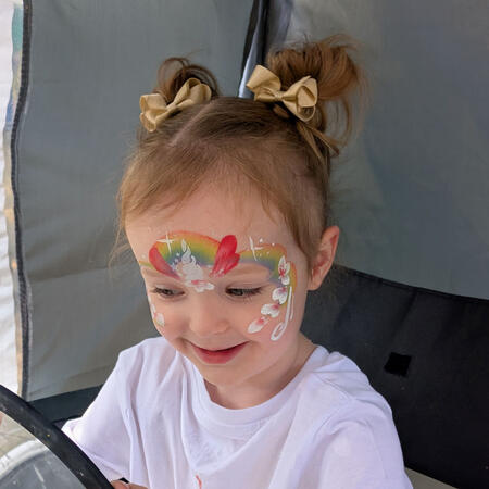 Face paint side piece - flower Face paint side piece flower